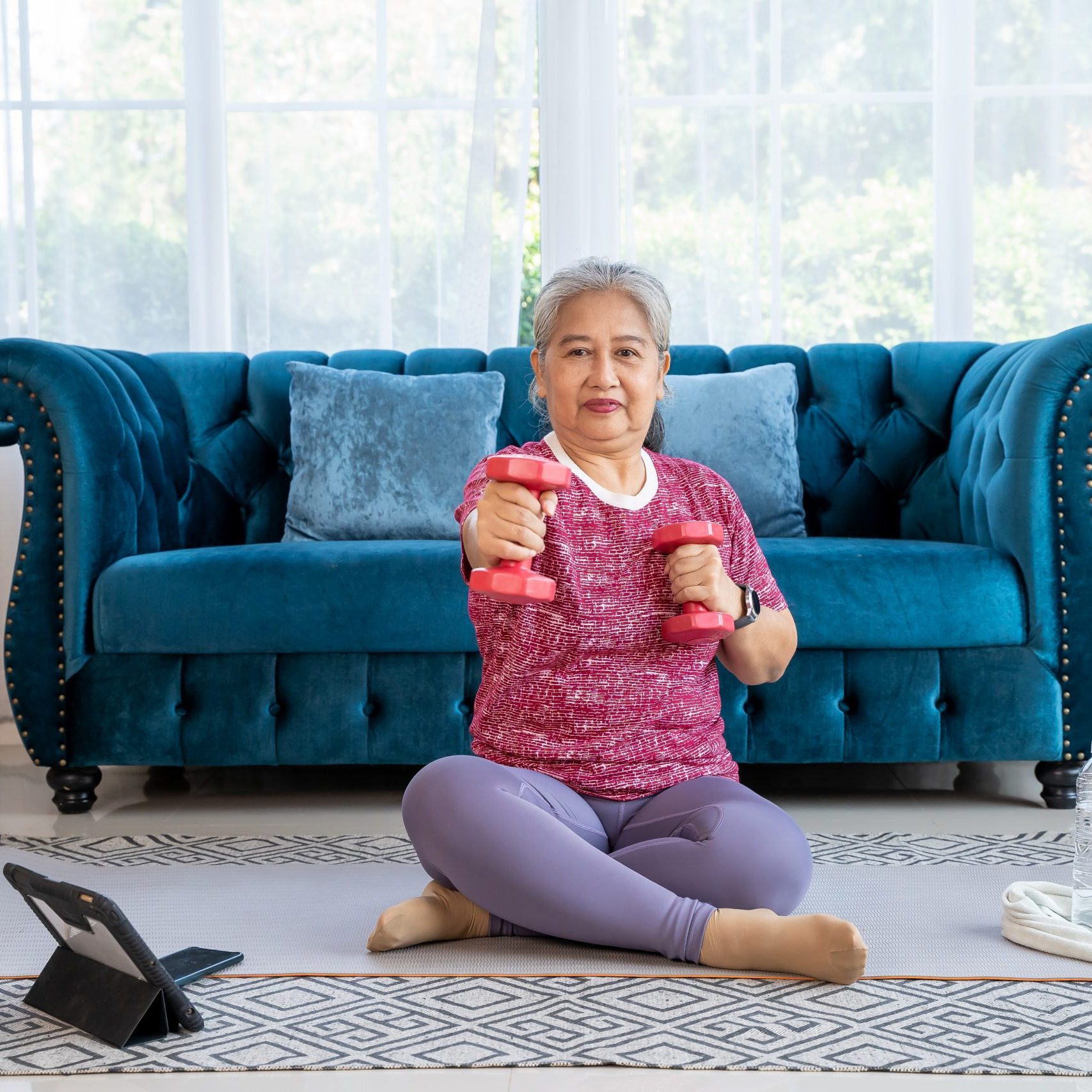 prevent alzheimer's disease in seniors with exercise