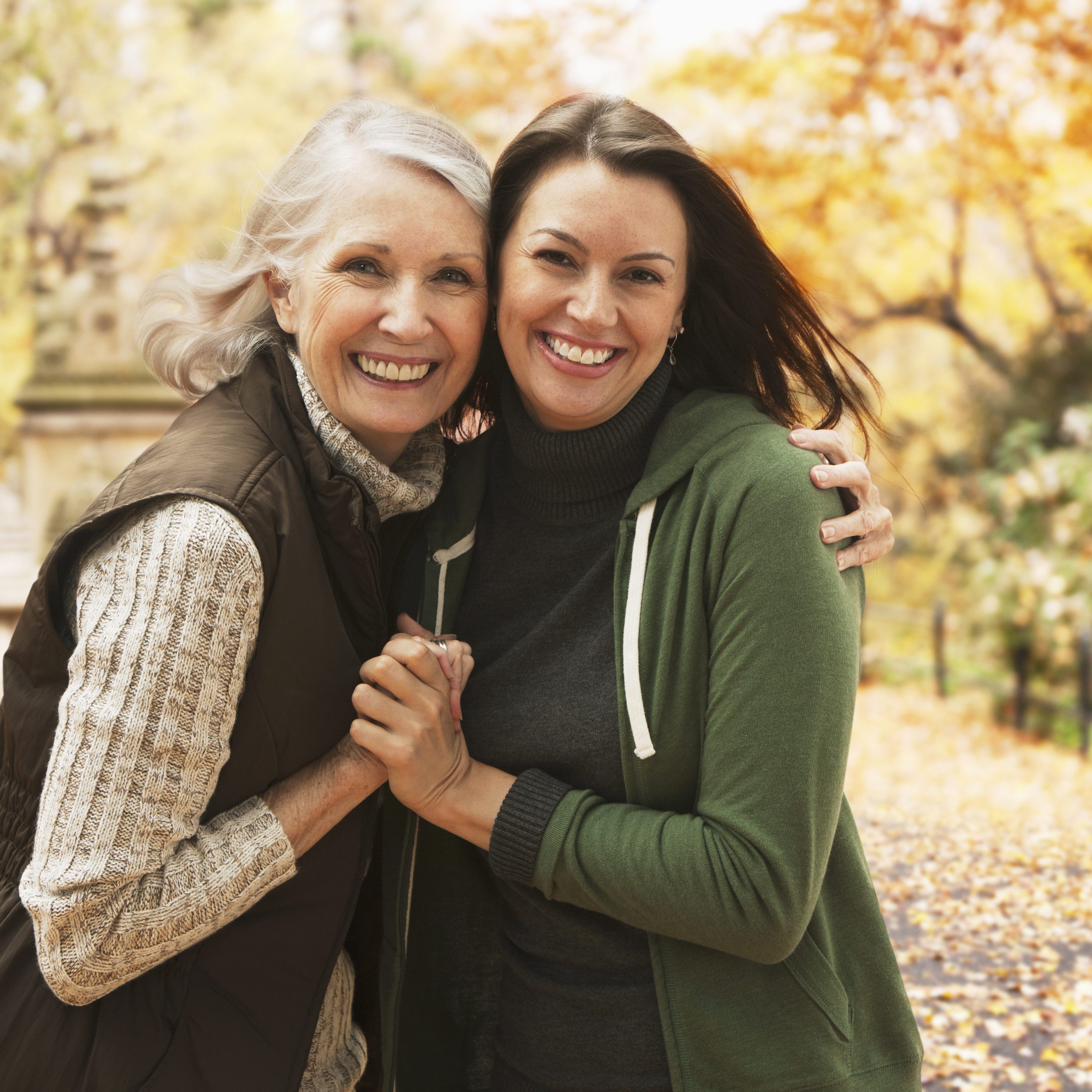 Mother and daughter in a Manhattan park. Age in place in Manhattan.